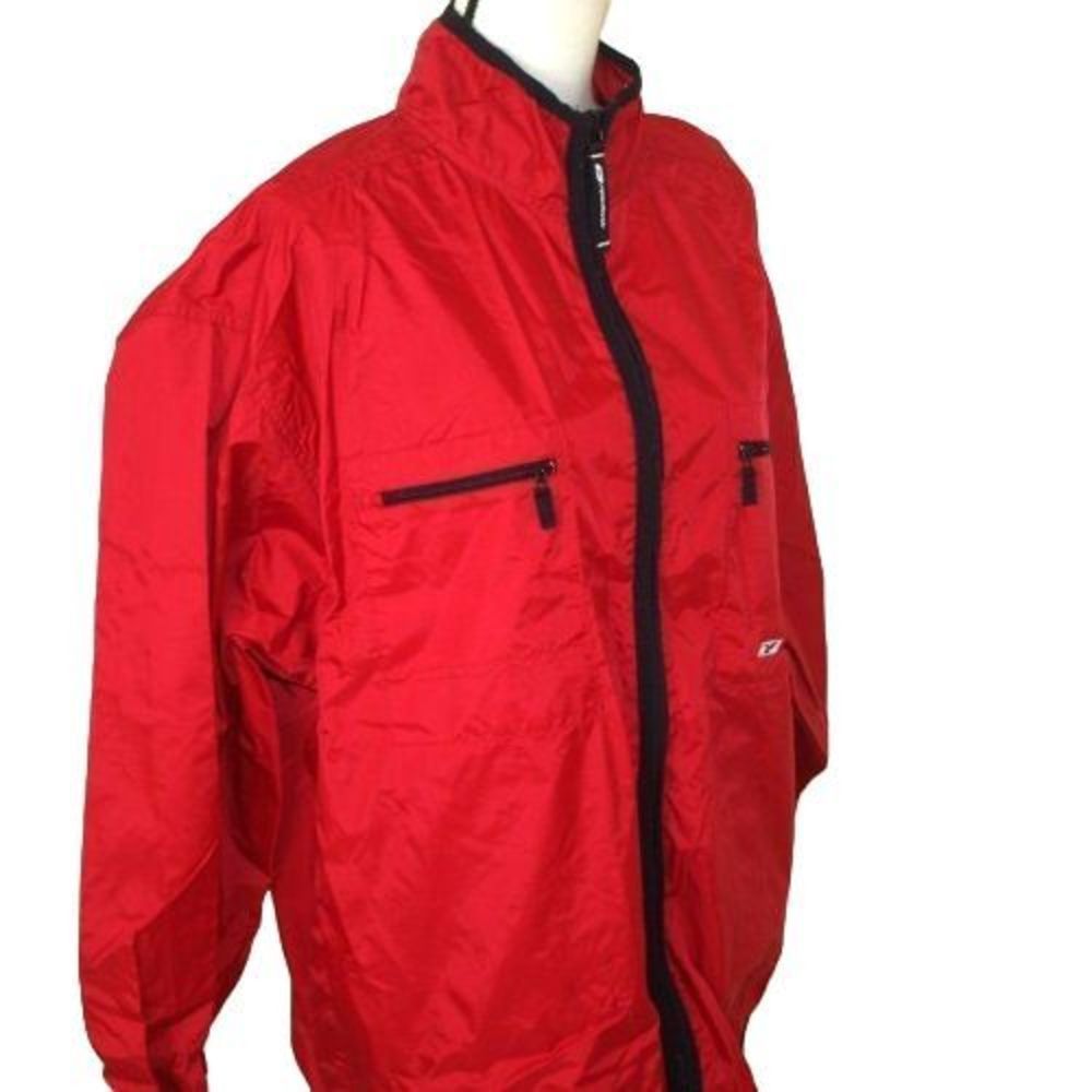 Reebok Warm Up Jacket in Red Size Small‎